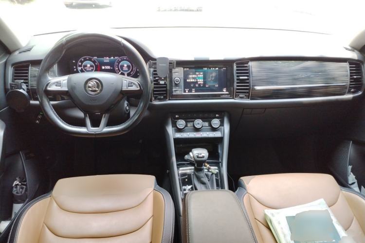 Used Skoda Kodiaq GT 2019 TSI330 Two-Wheel-Drive Luxury Edition China VI Standard Center Console