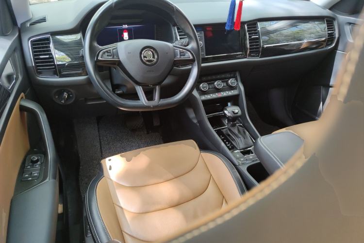 Used Skoda Kodiaq GT 2019 TSI330 Two-Wheel-Drive Luxury Edition China V Standard Center Console