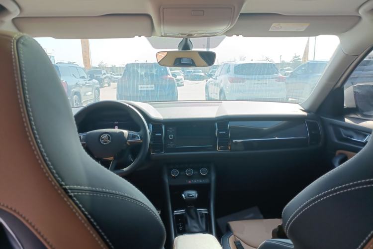 Used Skoda Kodiaq GT 2019 TSI330 Two-Wheel-Drive Luxury Edition China VI Standard Center Console