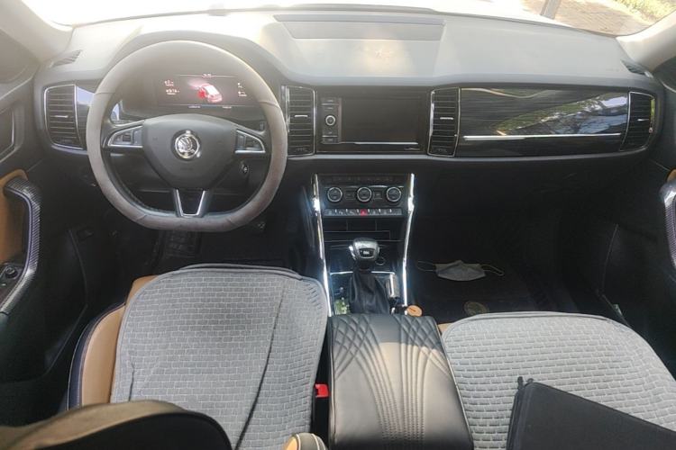 Used Skoda Kodiaq GT 2019 TSI330 Two-Wheel-Drive Luxury Edition China V Standard Center Console