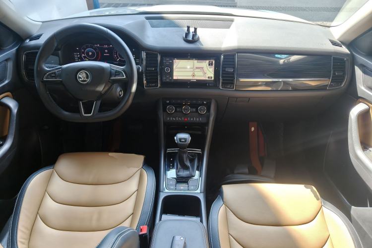 Used Skoda Kodiaq GT 2019 TSI330 Two-Wheel-Drive Luxury Edition China VI Standard Center Console
