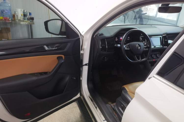 Used Skoda Kodiaq GT 2019 TSI330 Two-Wheel-Drive Luxury Edition China V Standard Driver Seat