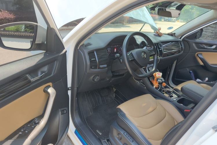 Used Skoda Kodiaq GT 2019 TSI330 Two-Wheel-Drive Luxury Edition China VI Standard Driver Seat