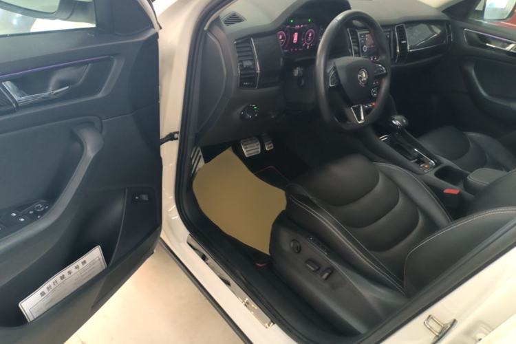 Used Skoda Kodiaq GT 2019 TSI330 Two-Wheel-Drive Luxury Edition China V Standard Driver Seat