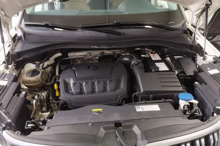 Used Skoda Kodiaq GT 2019 TSI330 Two-Wheel-Drive Luxury Edition China V Standard Engine Bay