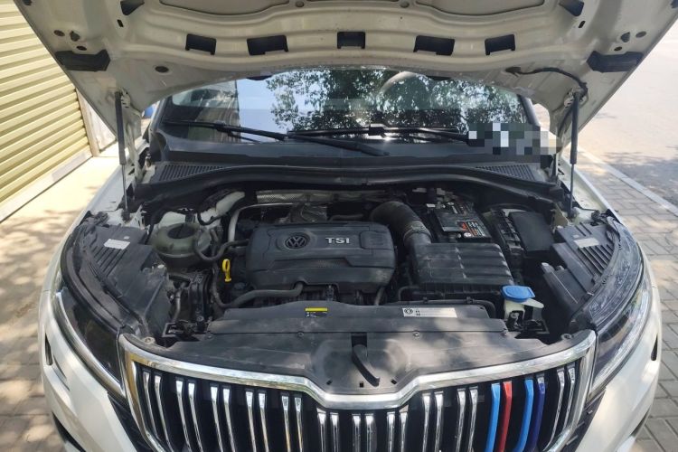 Used Skoda Kodiaq GT 2019 TSI380 4x4 Luxury Edition China VI Standard Engine Bay