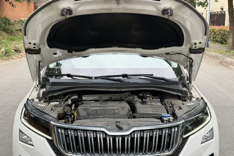 Used Skoda Kodiaq GT 2019 TSI330 Two-Wheel-Drive Luxury Edition China VI Standard Engine Bay