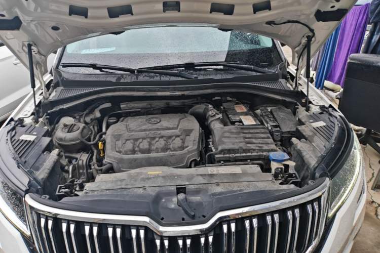 Used Skoda Kodiaq GT 2019 TSI330 Two-Wheel-Drive Luxury Edition China VI Standard Engine Bay