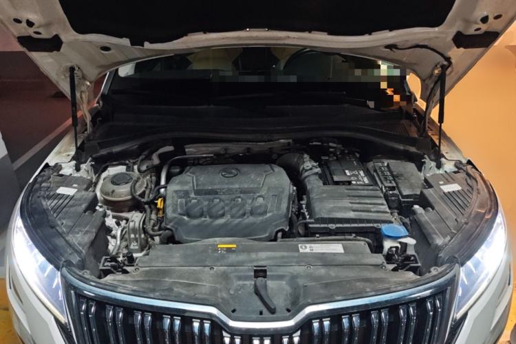 Used Skoda Kodiaq GT 2019 TSI330 Two-Wheel-Drive Luxury Edition China VI Standard Engine Bay