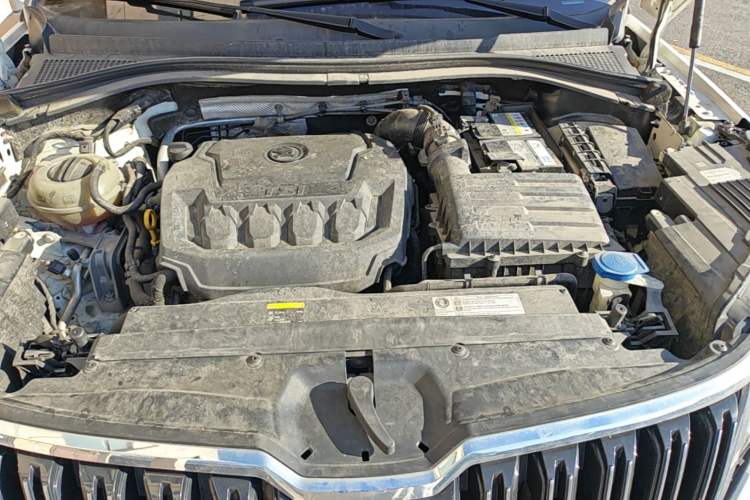 Used Skoda Kodiaq GT 2019 TSI330 Two-Wheel-Drive Luxury Edition China VI Standard Engine Bay