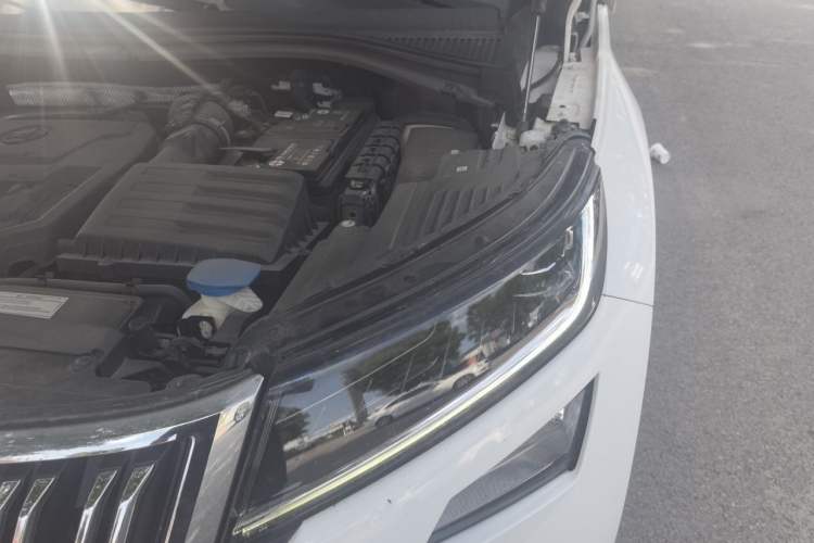 Used Skoda Kodiaq GT 2019 TSI330 Two-Wheel-Drive Luxury Edition China VI Standard Engine Bay Left
