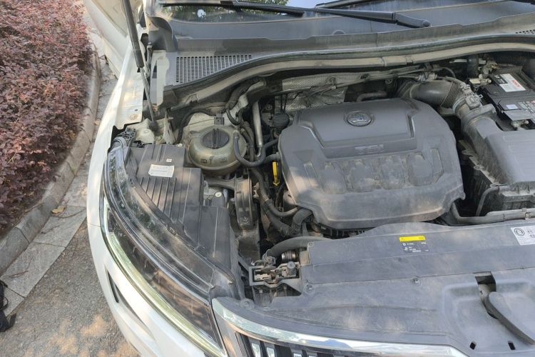 Used Skoda Kodiaq GT 2019 TSI330 Two-Wheel-Drive Luxury Edition China VI Standard Engine Bay Right