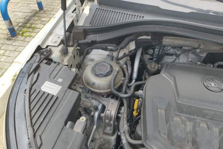 Used Skoda Kodiaq GT 2019 TSI330 Two-Wheel-Drive Luxury Edition China VI Standard Engine Bay Right