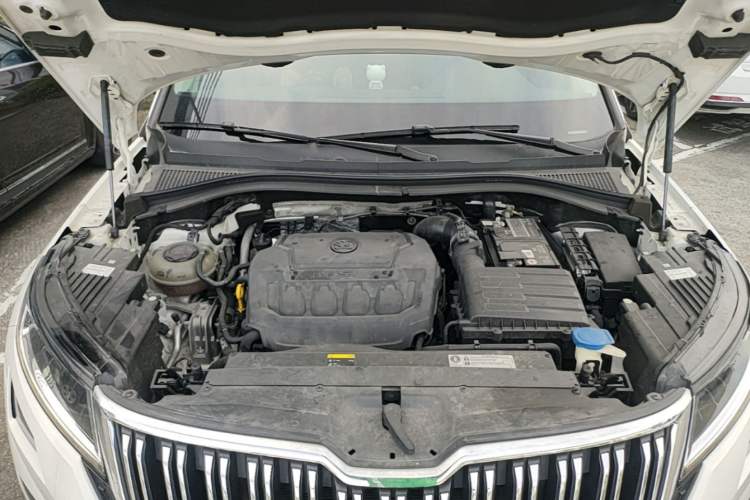 Used Skoda Kodiaq GT 2019 TSI330 Two-Wheel-Drive Luxury Edition China VI Standard Engine Bay