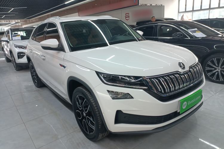 Used Skoda Kodiaq GT 2019 TSI330 Two-Wheel-Drive Luxury Edition China VI Standard Exterior 2