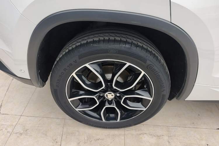 Used Skoda Kodiaq GT 2019 TSI330 Two-Wheel-Drive Luxury Edition China VI Standard Exterior 5