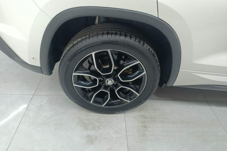 Used Skoda Kodiaq GT 2019 TSI330 Two-Wheel-Drive Luxury Edition China VI Standard Exterior 8