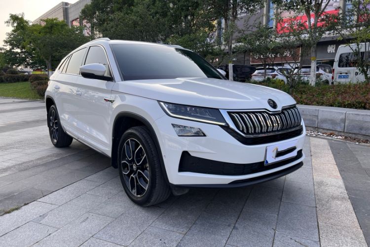 Used Skoda Kodiaq GT 2019 TSI330 Two-Wheel-Drive Luxury Edition China VI Standard Exterior 9