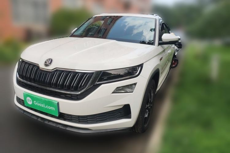 Used Skoda Kodiaq GT 2019 TSI380 4x4 Flagship Model China VI Standard Guazi used car, China used car export, Used car for sale, Used cars, Cheapest cars for sale