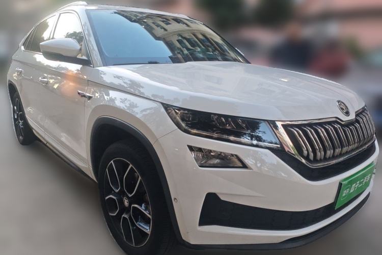 Used Skoda Kodiaq GT 2019 TSI330 Two-Wheel-Drive Luxury Edition China VI Standard Front Right 45 Deg