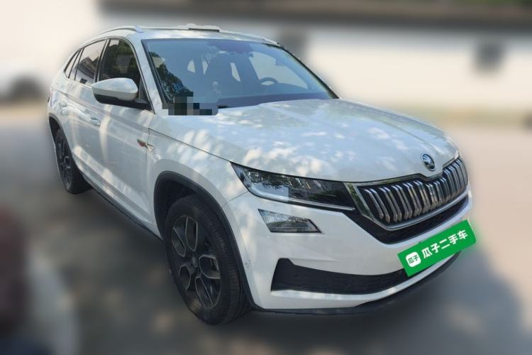 Used Skoda Kodiaq GT 2019 TSI330 Two-Wheel-Drive Luxury Edition China VI Standard Front Right 45 Deg
