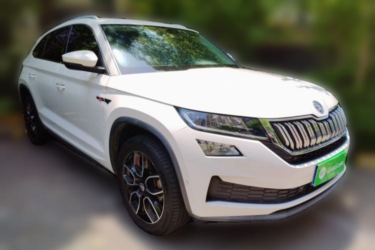 Used Skoda Kodiaq GT 2019 TSI330 Two-Wheel-Drive Luxury Edition China VI Standard Front Right 45 Deg