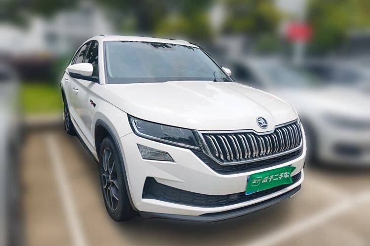 Used Skoda Kodiaq GT 2019 TSI330 Two-Wheel-Drive Luxury Edition China V Standard Front Right 45 Deg