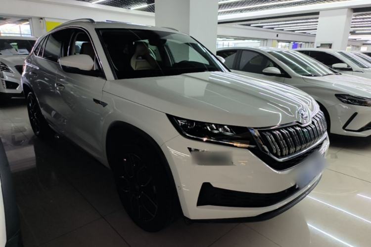 Used Skoda Kodiaq GT 2019 TSI330 Two-Wheel-Drive Luxury Edition China VI Standard Front Right 45 Deg