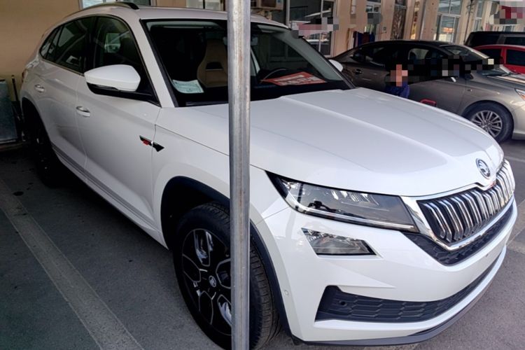 Used Skoda Kodiaq GT 2019 TSI330 Two-Wheel-Drive Luxury Edition China VI Standard Front Right 45 Deg