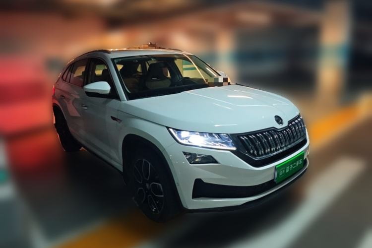Used Skoda Kodiaq GT 2019 TSI330 Two-Wheel-Drive Luxury Edition China VI Standard Front Right 45 Deg