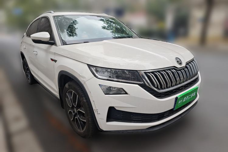 Used Skoda Kodiaq GT 2019 TSI330 Two-Wheel-Drive Luxury Edition China V Standard Front Right 45 Deg