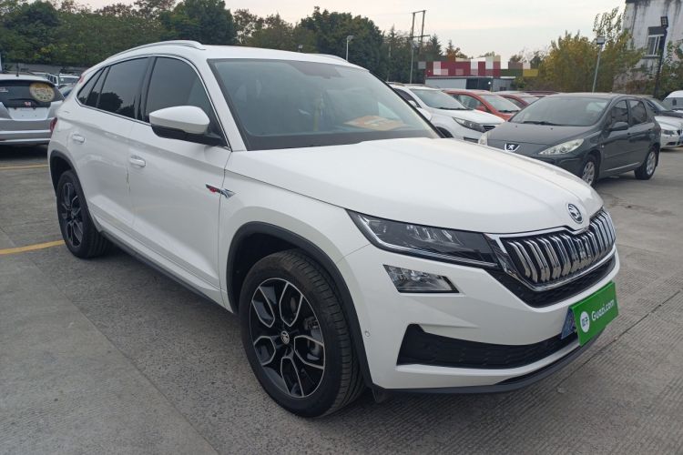 Used Skoda Kodiaq GT 2019 TSI330 Two-Wheel-Drive Luxury Edition China VI Standard Front Right 45 Deg