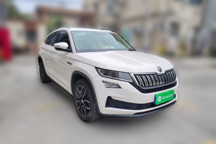 Used Skoda Kodiaq GT 2019 TSI330 Two-Wheel-Drive Luxury Edition China VI Standard Front Right 45 Deg