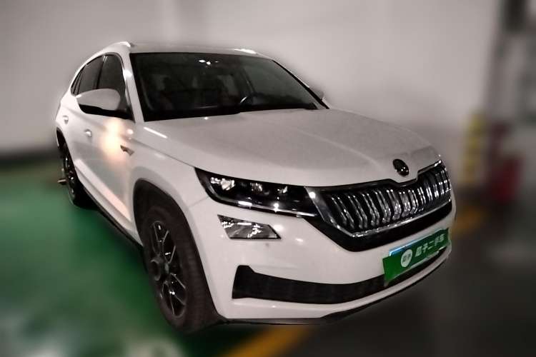 Used Skoda Kodiaq GT 2019 TSI330 Two-Wheel-Drive Luxury Edition China VI Standard Front Right 45 Deg