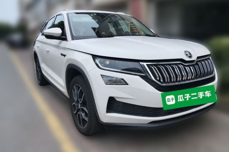 Used Skoda Kodiaq GT 2019 TSI330 Two-Wheel-Drive Luxury Edition China V Standard Front Right 45 Deg