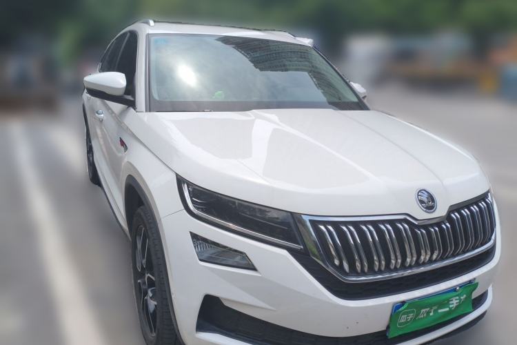 Used Skoda Kodiaq GT 2019 TSI330 Two-Wheel-Drive Luxury Edition China VI Standard Front Right 45 Deg