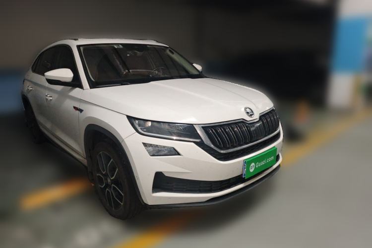 Used Skoda Kodiaq GT 2019 TSI330 Two-Wheel-Drive Luxury Edition China VI Standard Front Right 45 Deg
