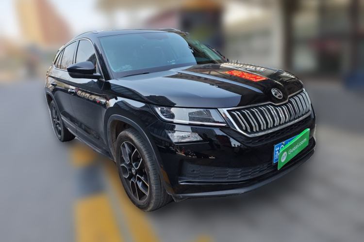 Used Skoda Kodiaq GT 2019 TSI330 Two-Wheel-Drive Luxury Edition China VI Standard Front Right 45 Deg
