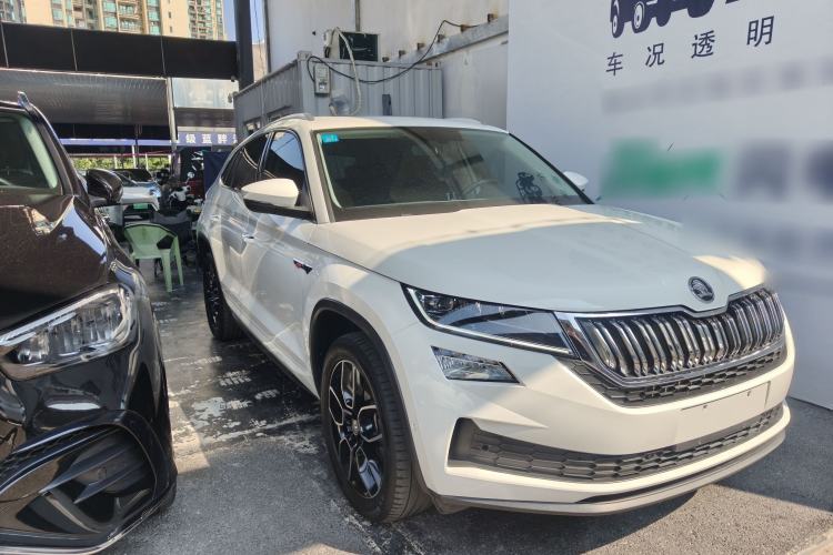 Used Skoda Kodiaq GT 2019 TSI330 Two-Wheel-Drive Luxury Edition China VI Standard Front Right 45 Deg
