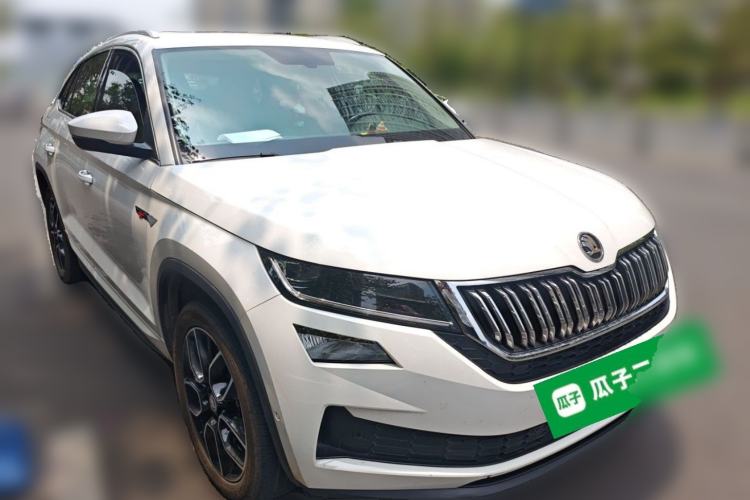 Used Skoda Kodiaq GT 2019 TSI330 Two-Wheel-Drive Luxury Edition China VI Standard Front Right 45 Deg