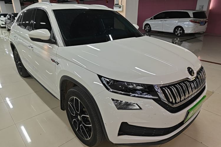 Used Skoda Kodiaq GT 2019 TSI330 Two-Wheel-Drive Luxury Edition China VI Standard Front Right 45 Deg