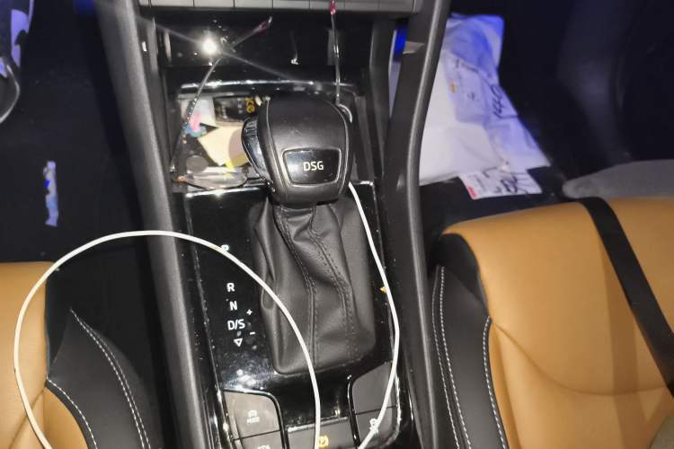 Used Skoda Kodiaq GT 2019 TSI330 Two-Wheel-Drive Luxury Edition China V Standard Gear Lever