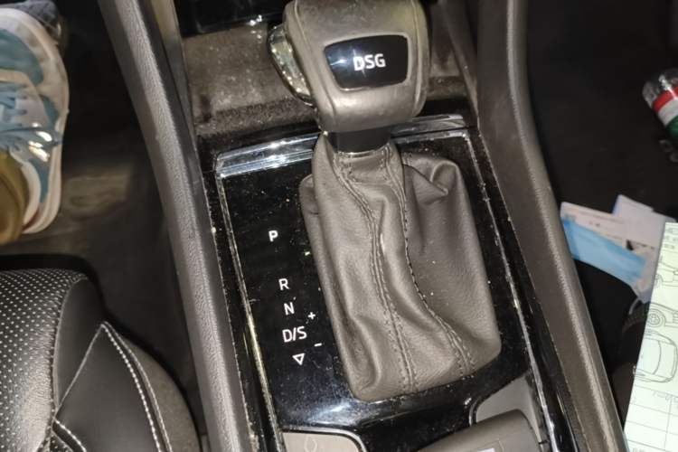 Used Skoda Kodiaq GT 2019 TSI380 4x4 Flagship Model China VI Standard Gear Lever