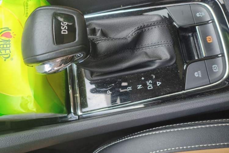 Used Skoda Kodiaq GT 2019 TSI330 Two-Wheel-Drive Luxury Edition China VI Standard Gear Lever