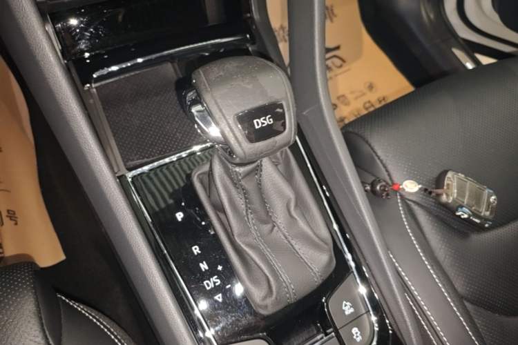 Used Skoda Kodiaq GT 2019 TSI380 4x4 Flagship Model China VI Standard Gear Lever