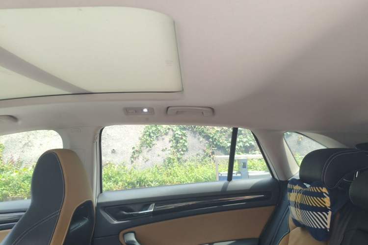 Used Skoda Kodiaq GT 2019 TSI330 Two-Wheel-Drive Luxury Edition China VI Standard Headliner
