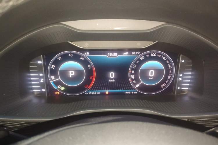 Used Skoda Kodiaq GT 2019 TSI330 Two-Wheel-Drive Luxury Edition China VI Standard Instrument Cluster