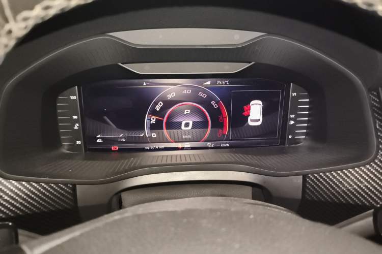 Used Skoda Kodiaq GT 2019 TSI330 Two-Wheel-Drive Luxury Edition China V Standard Instrument Cluster