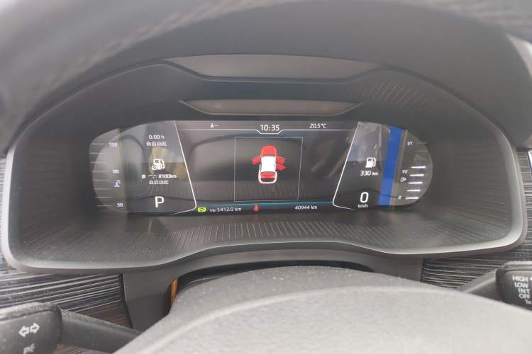 Used Skoda Kodiaq GT 2019 TSI330 Two-Wheel-Drive Luxury Edition China VI Standard Instrument Cluster