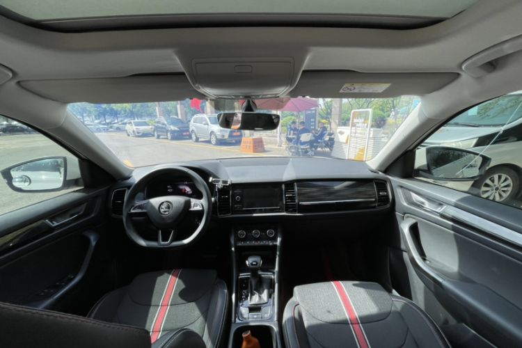 Used Skoda Kodiaq GT 2019 TSI330 Two-Wheel-Drive Comfort Edition China VI Interior 1